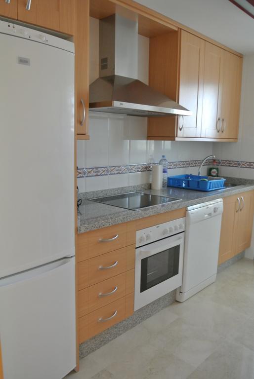 Sabinillas Apartment Сан-Луис-де-Сабинильяс Номер фото
